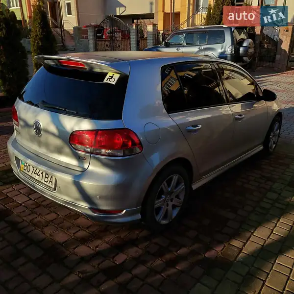Volkswagen Golf, 2012