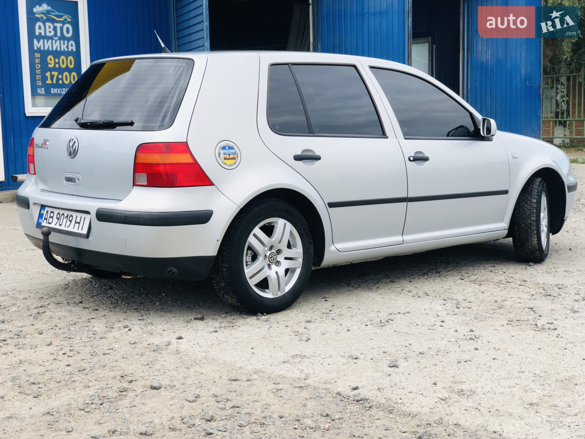 Volkswagen Golf, 2000