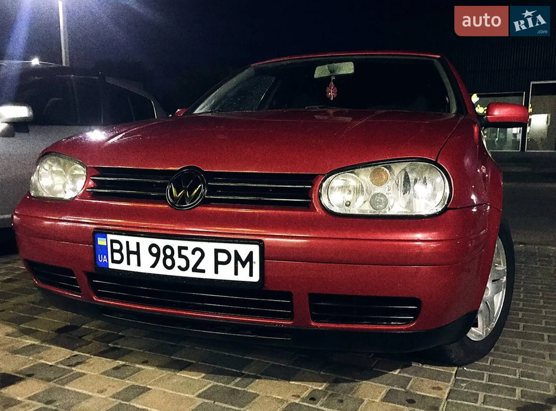 Volkswagen Golf, 2001