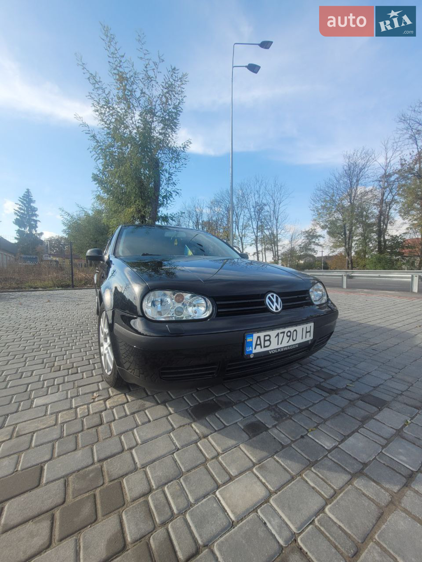 Volkswagen Golf, 2003