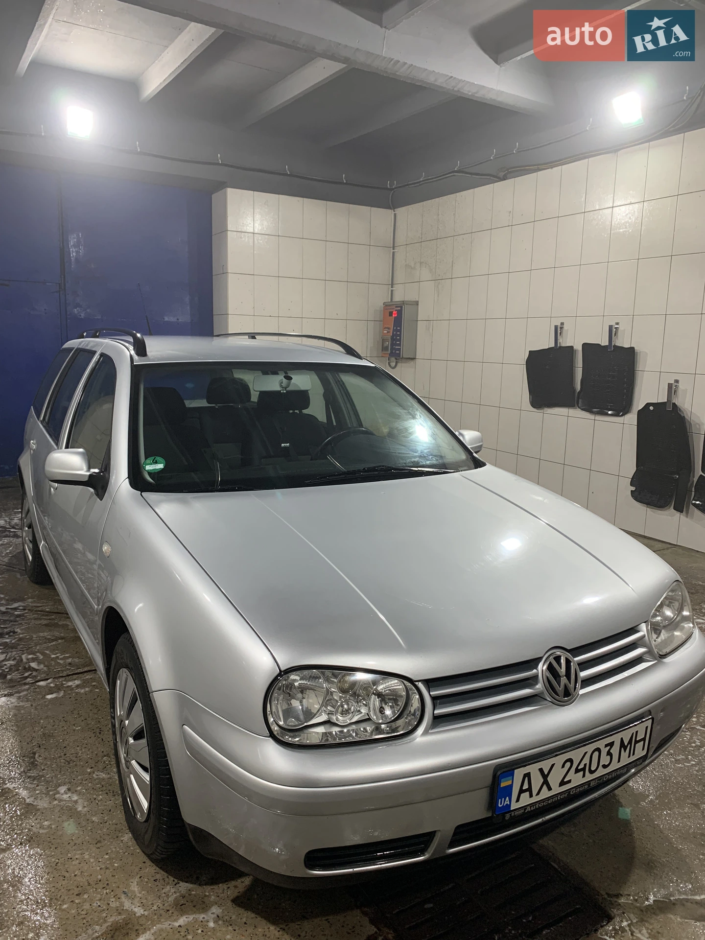 Volkswagen Golf, 2004