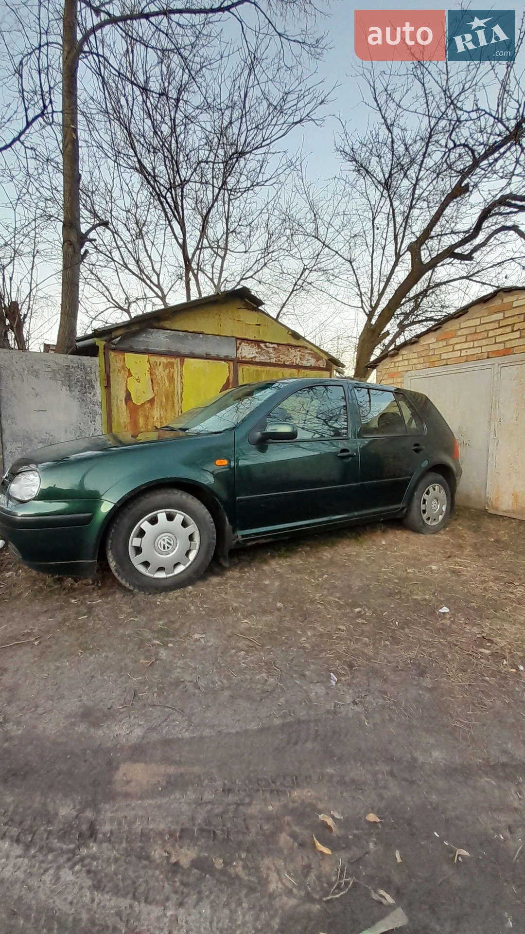 Volkswagen Golf, 1998