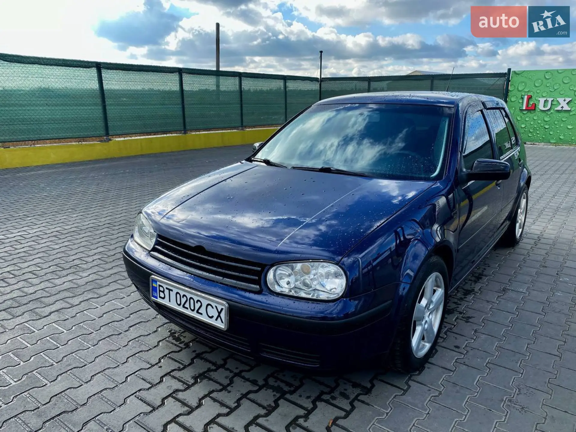 Volkswagen Golf, 2002
