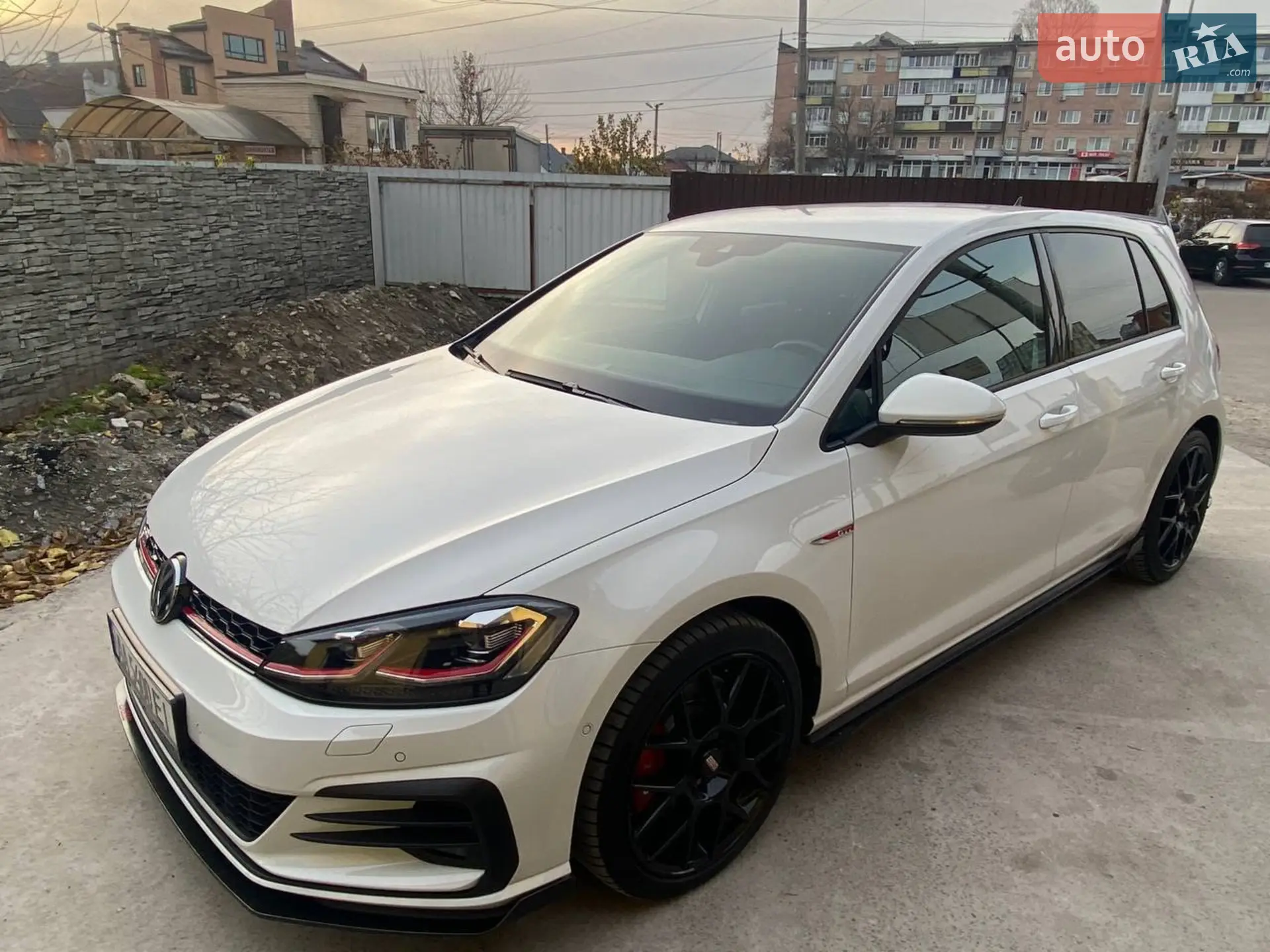 Volkswagen Golf, 2019