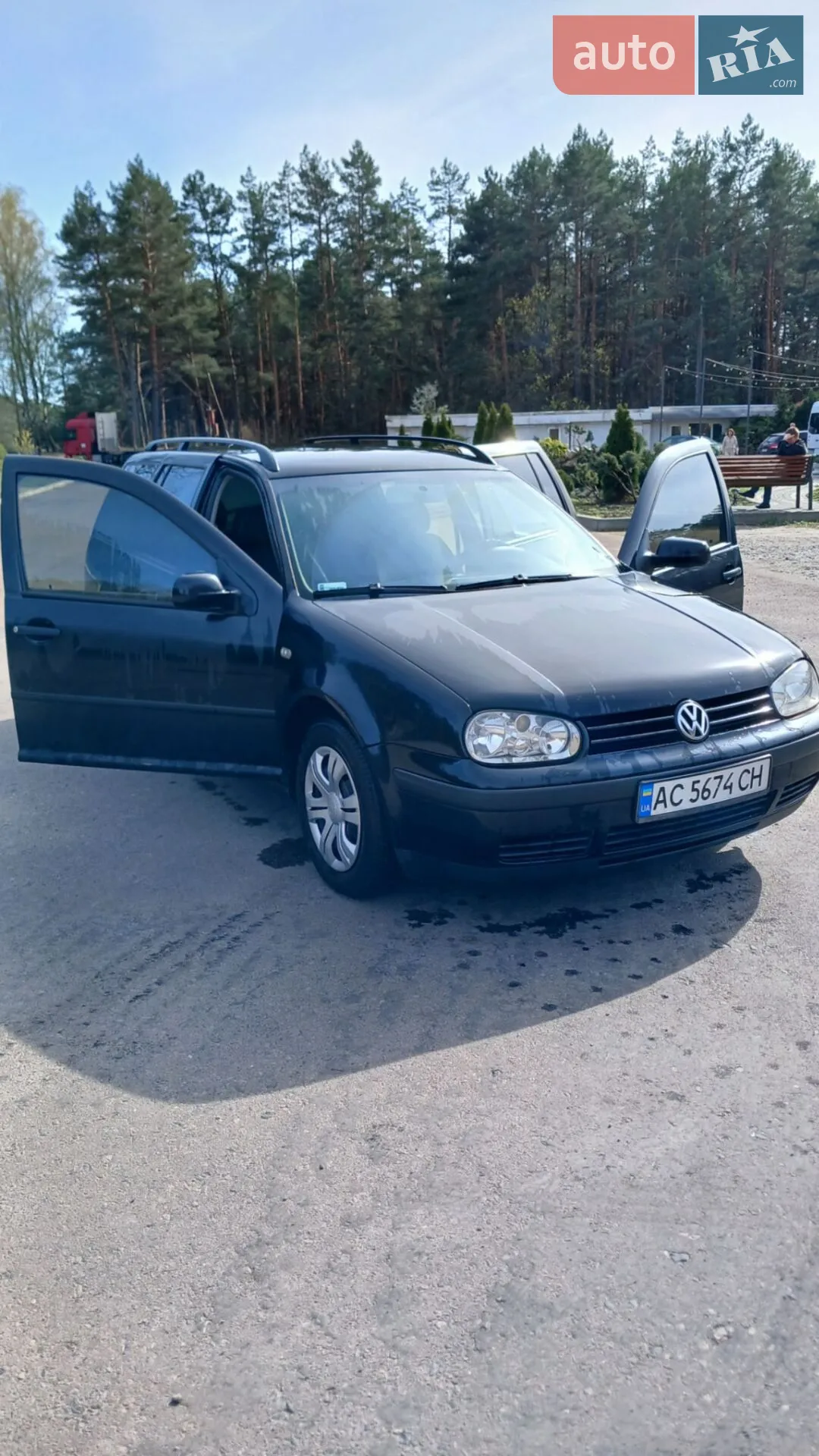 Volkswagen Golf, 2004