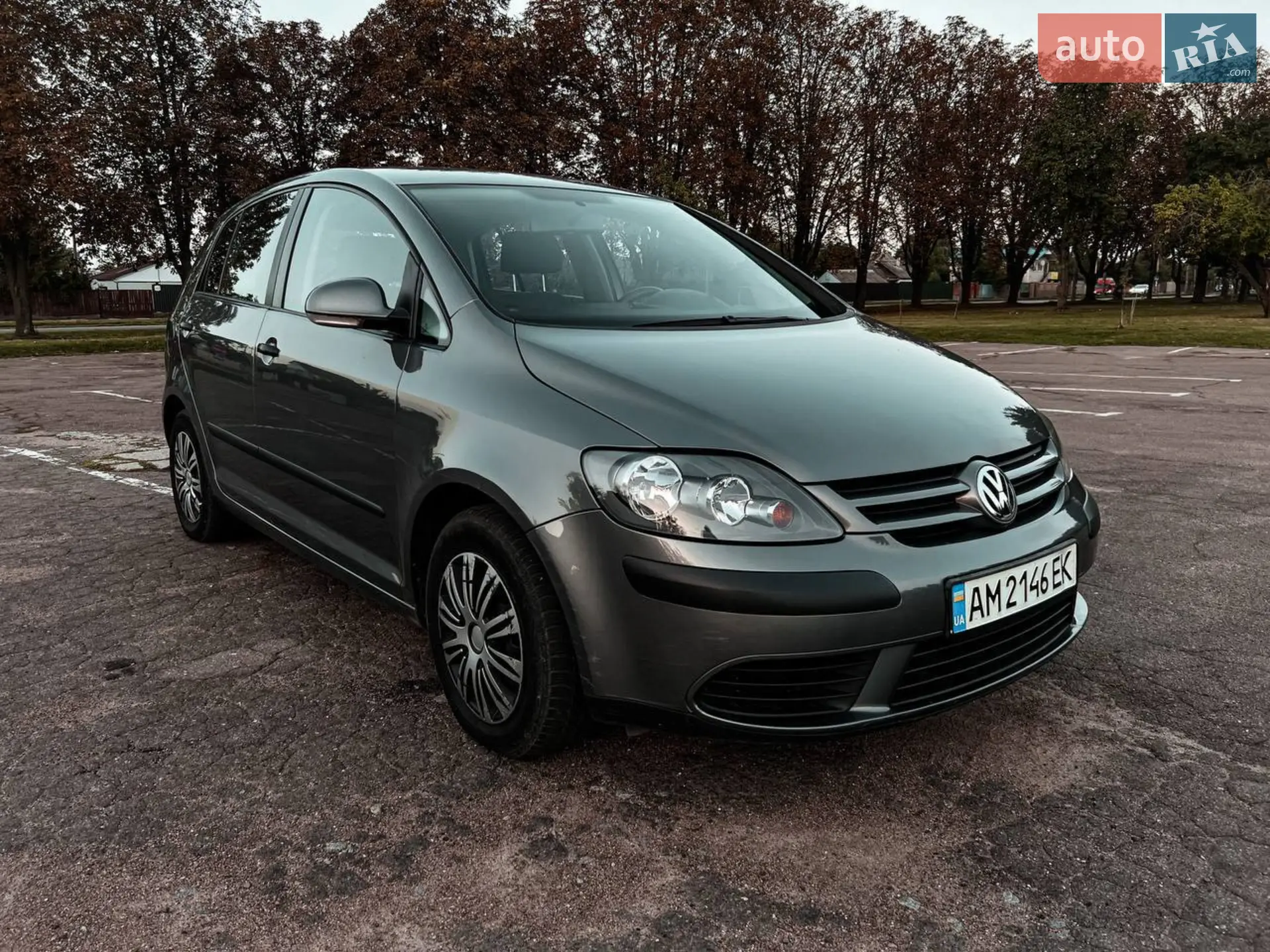 Volkswagen Golf, 2005