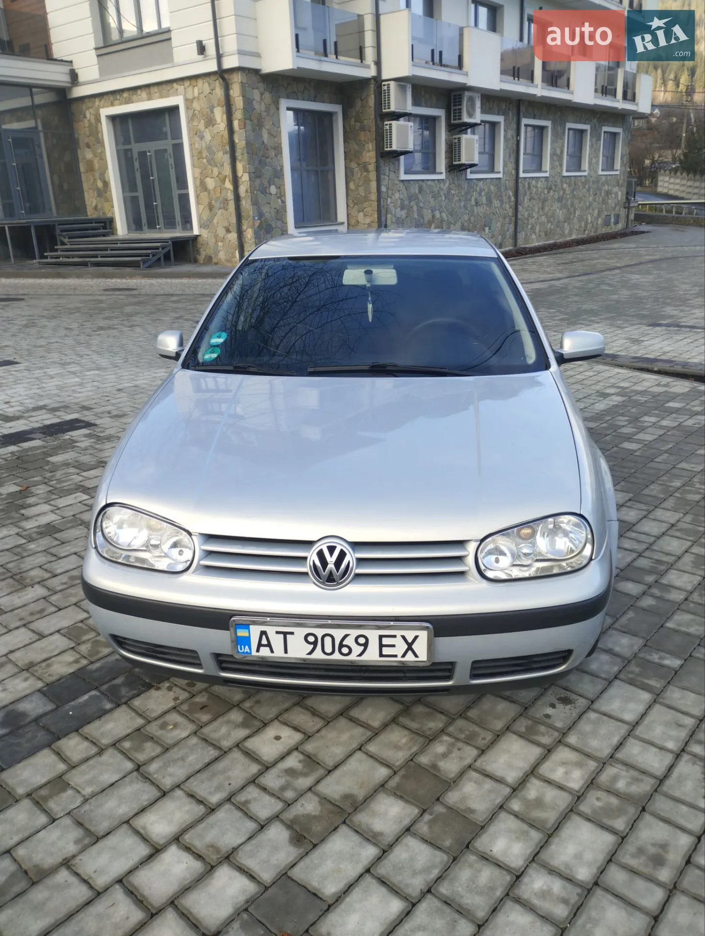 Volkswagen Golf, 2000