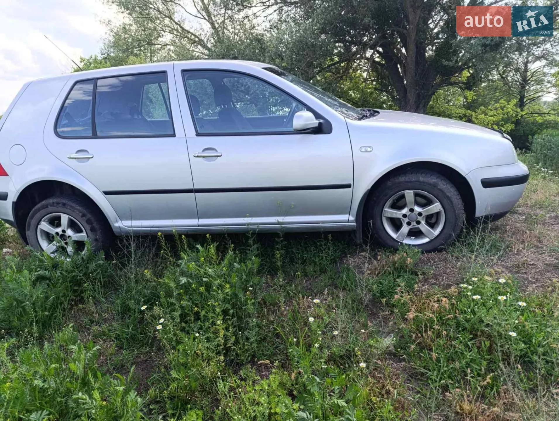 Volkswagen Golf, 2003
