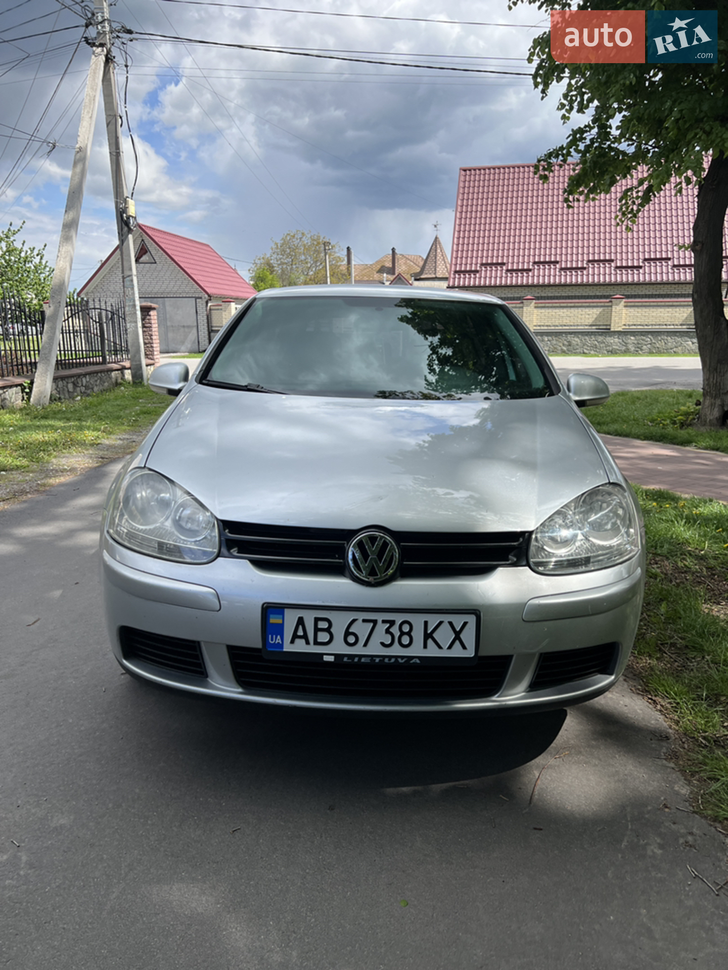 Volkswagen Golf, 2004