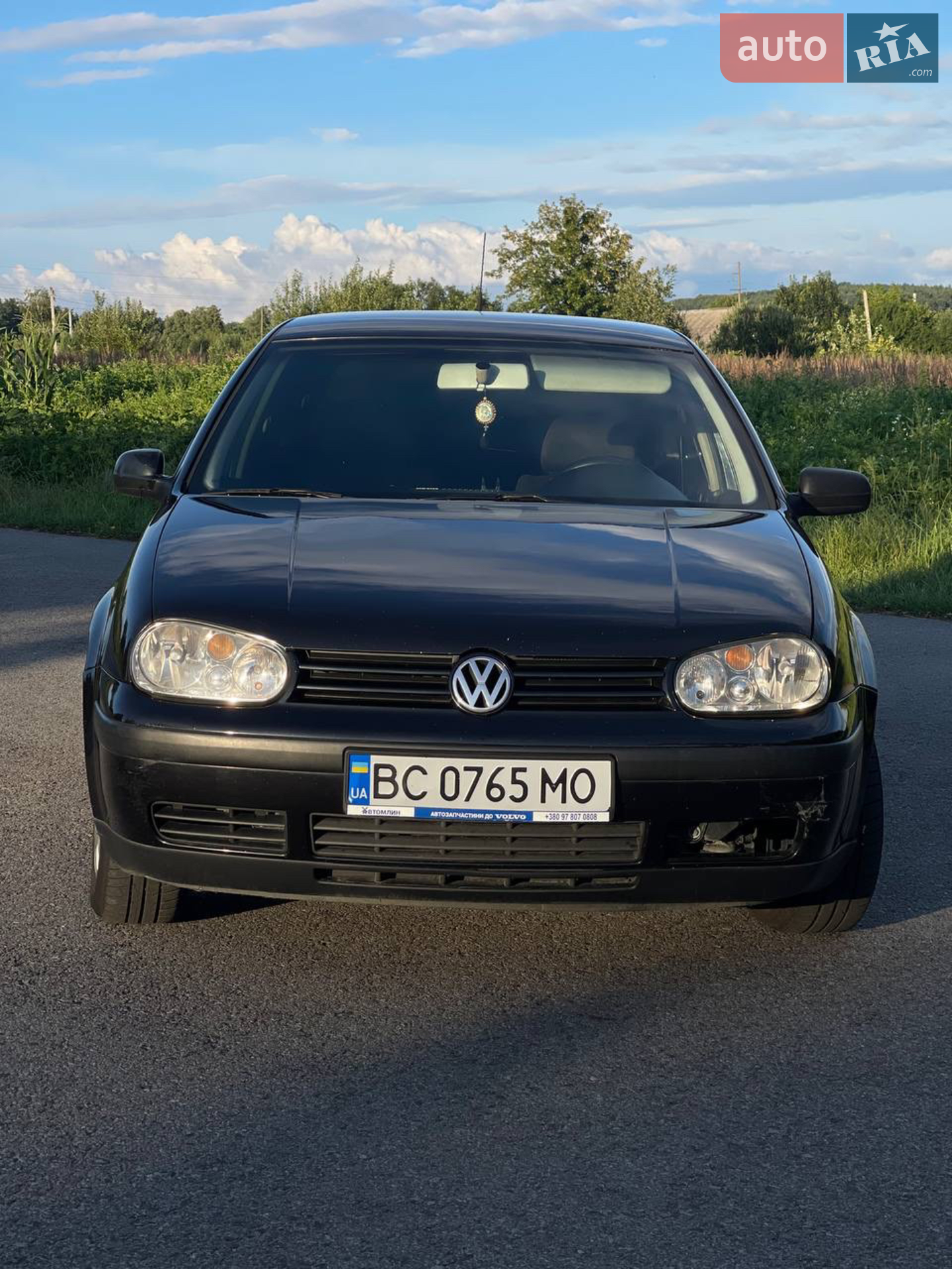 Volkswagen Golf, 2000