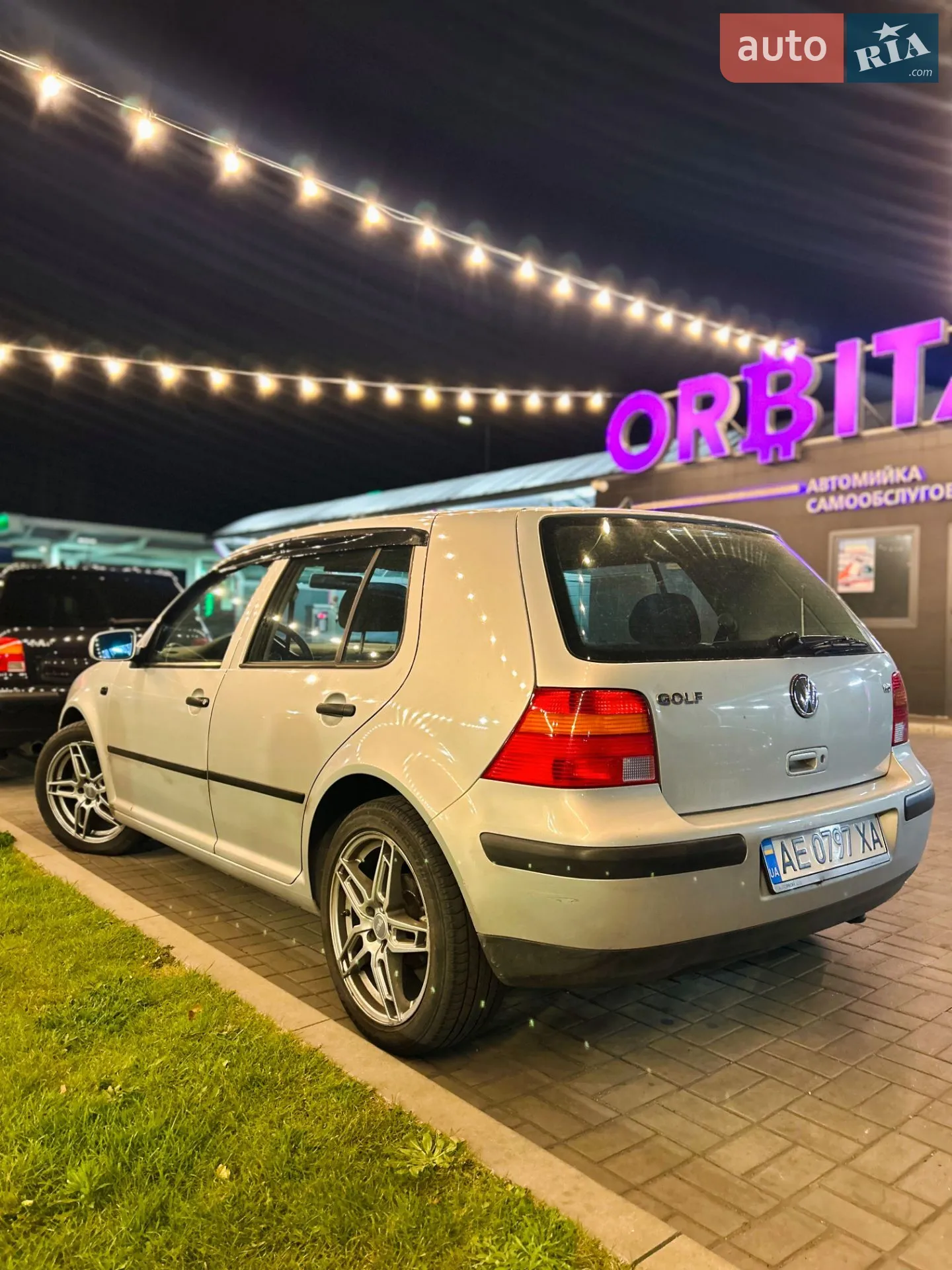 Volkswagen Golf, 2000