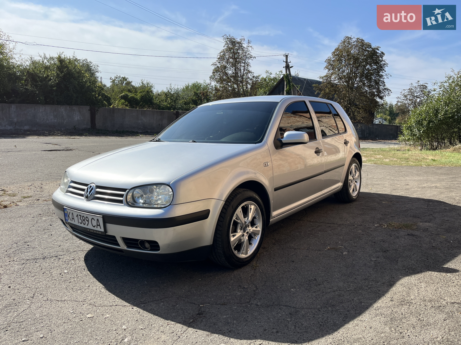 Volkswagen Golf, 2002