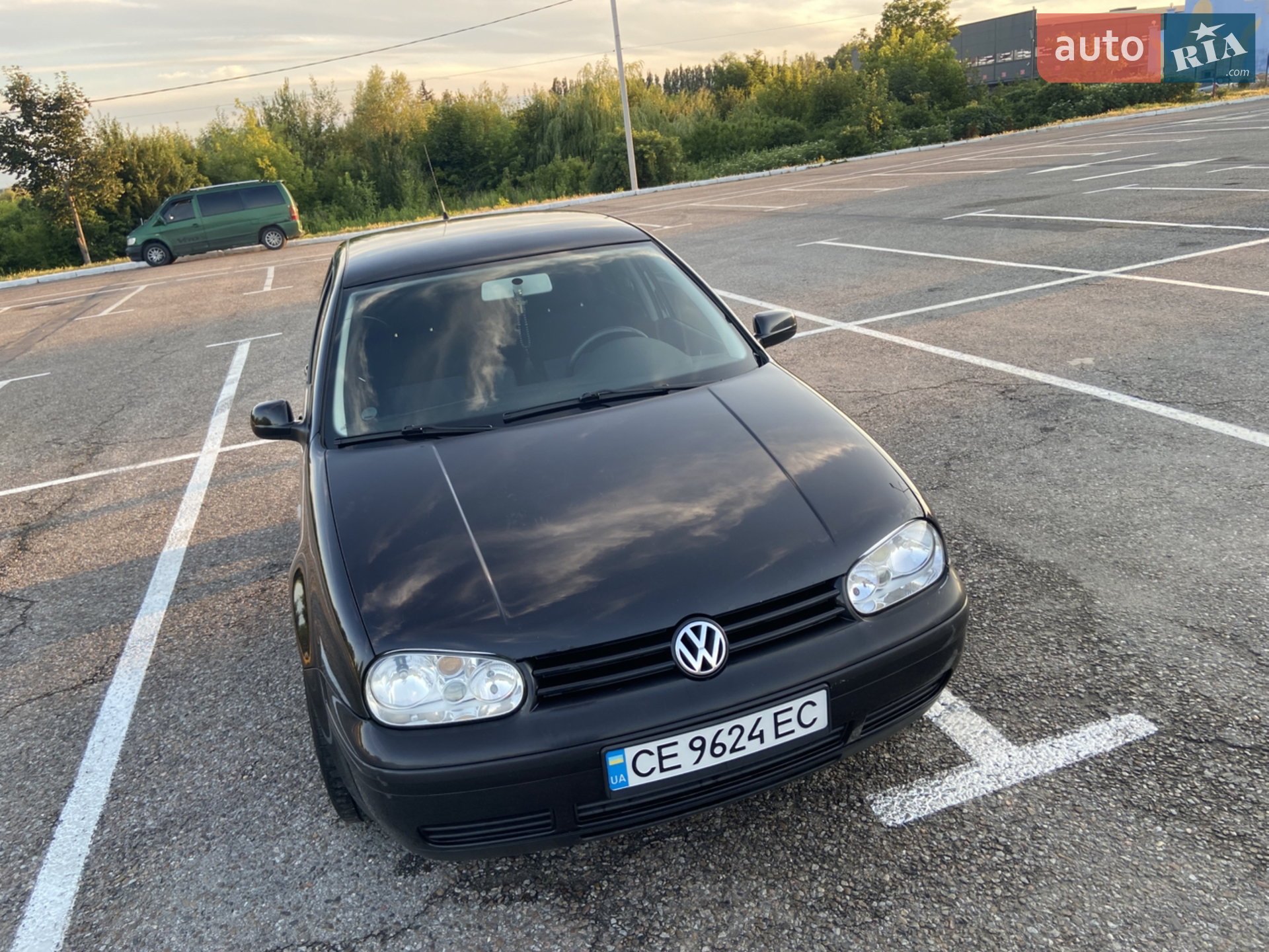 Volkswagen Golf, 2001