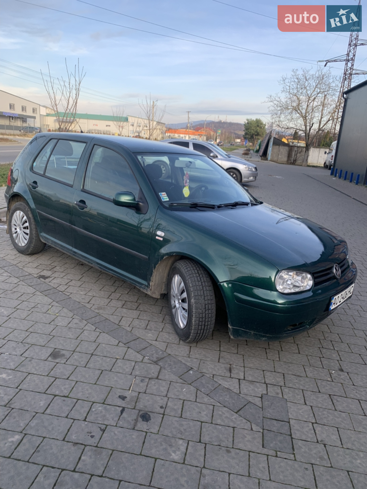 Volkswagen Golf, 2000
