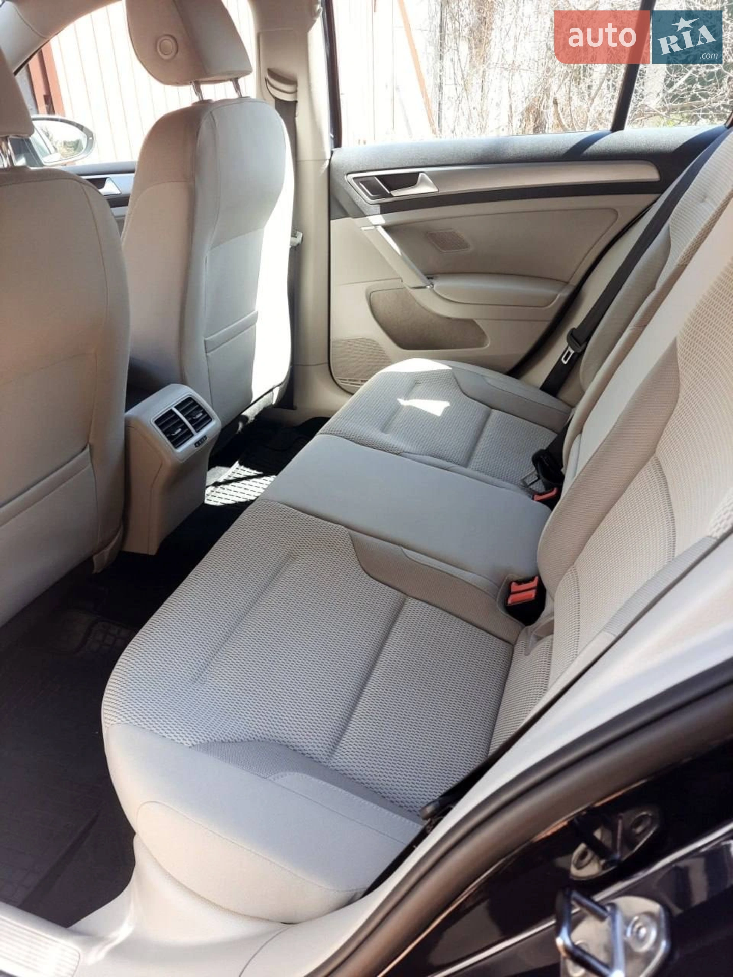 Volkswagen Golf, 2015