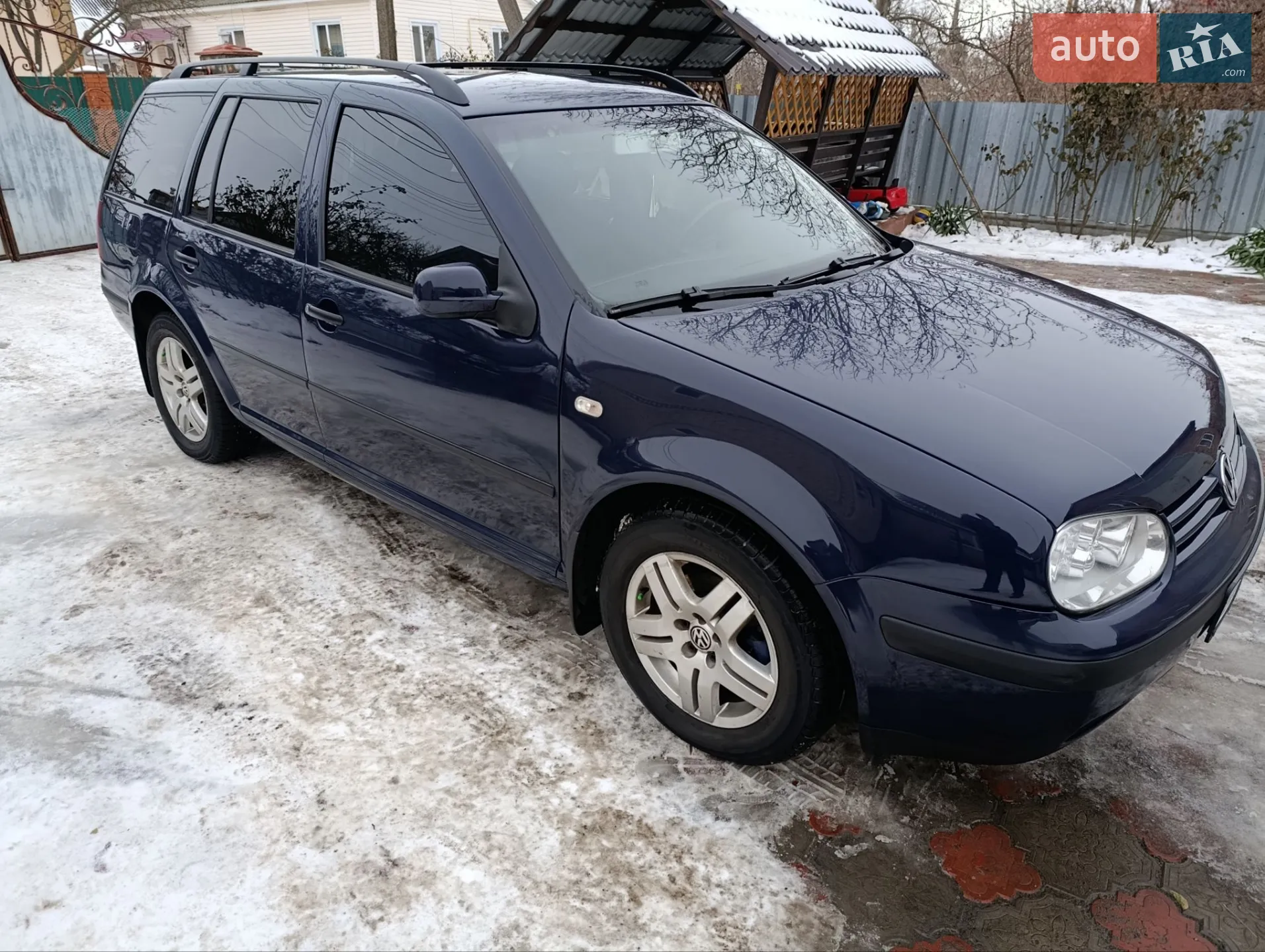 Volkswagen Golf, 2004