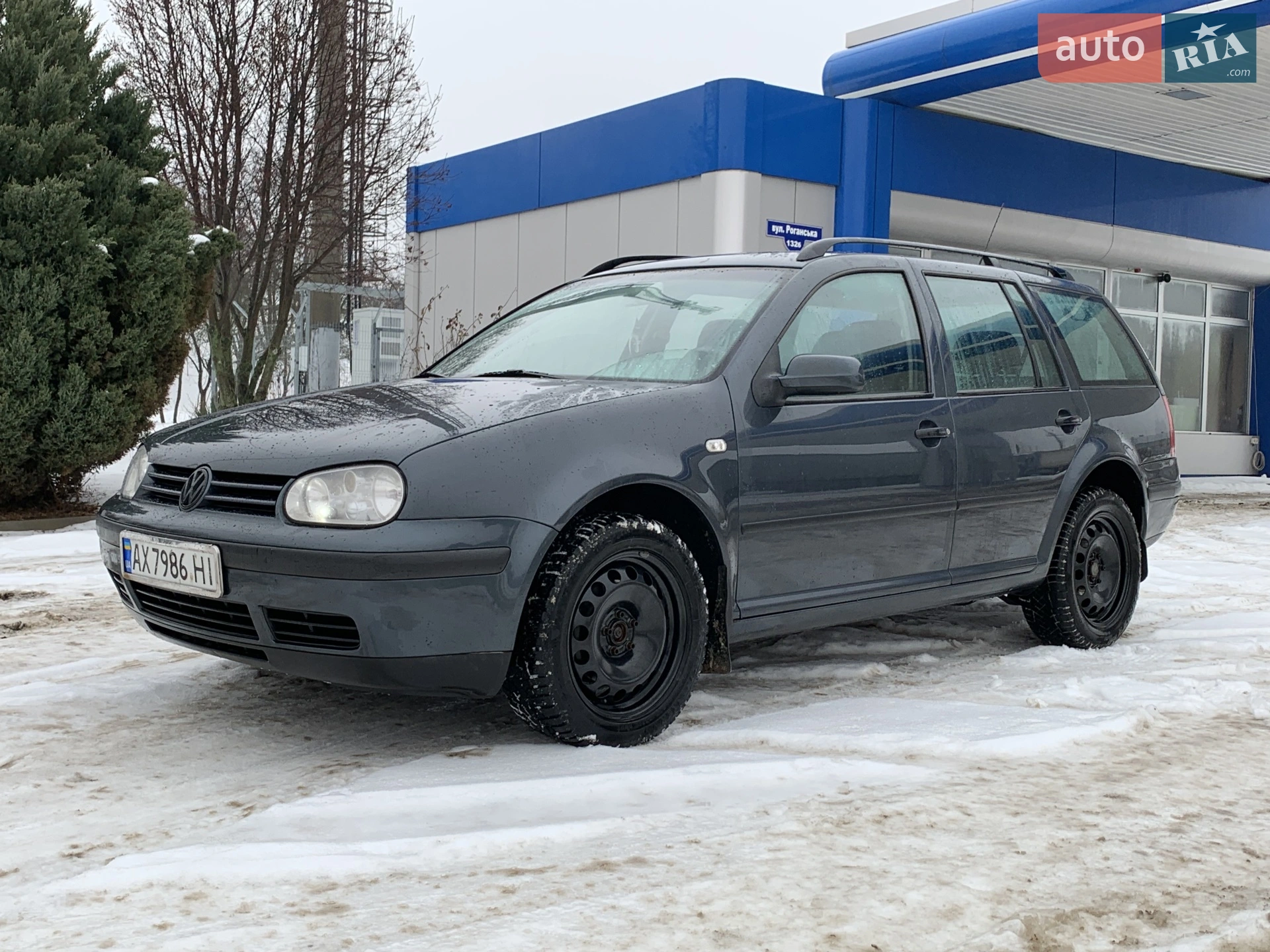 Volkswagen Golf, 2001