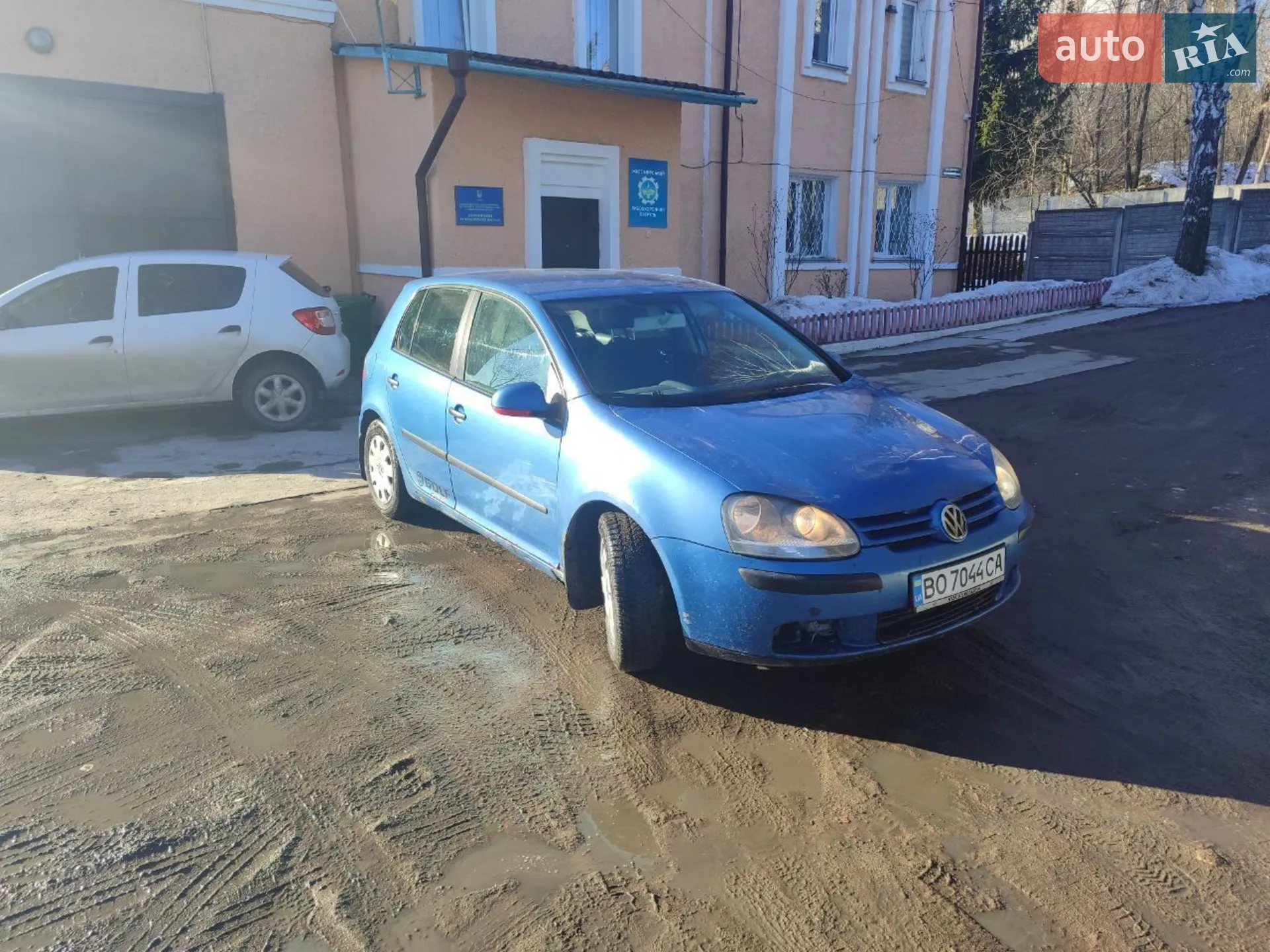 Volkswagen Golf, 2003
