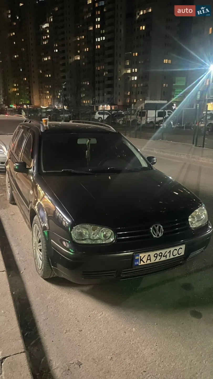 Volkswagen Golf, 2001