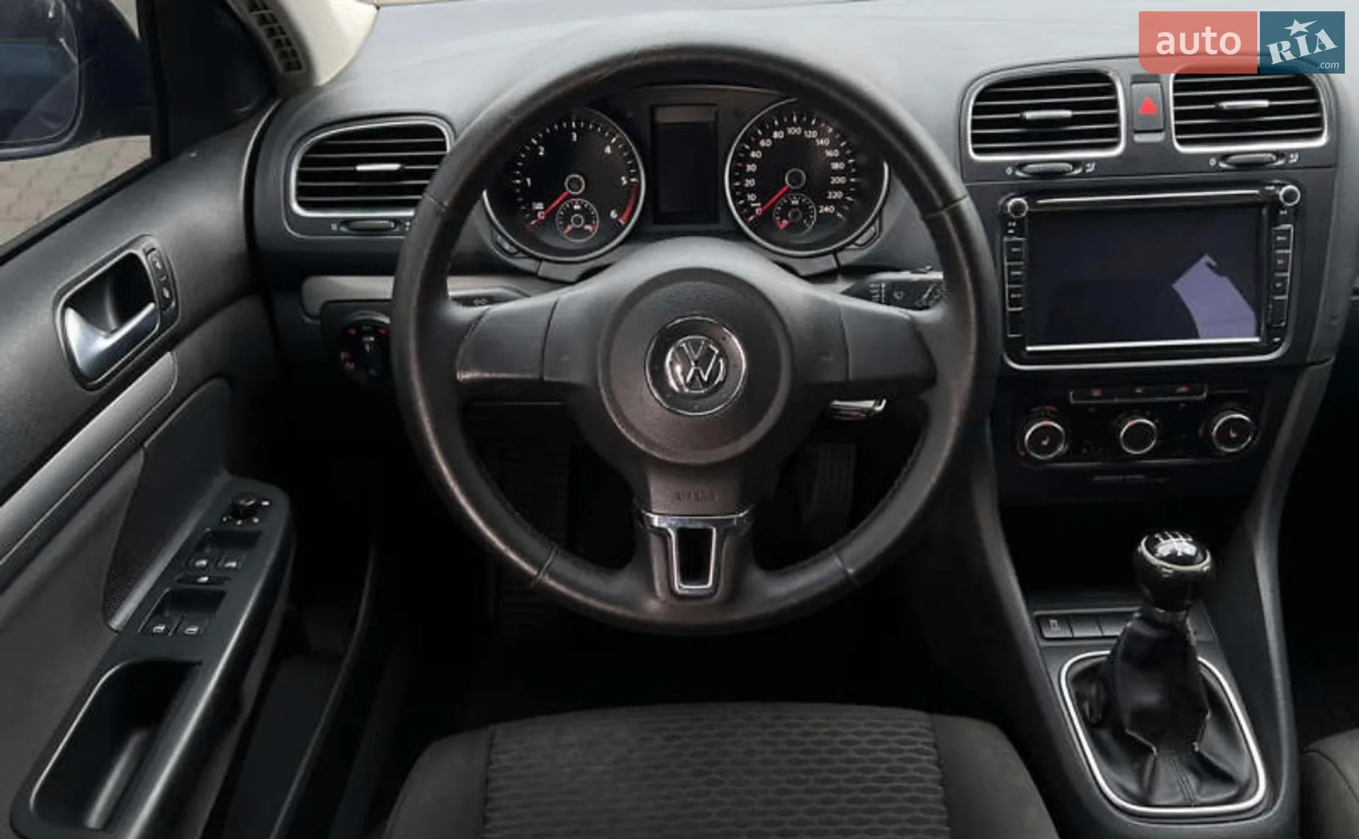 Volkswagen Golf, 2011