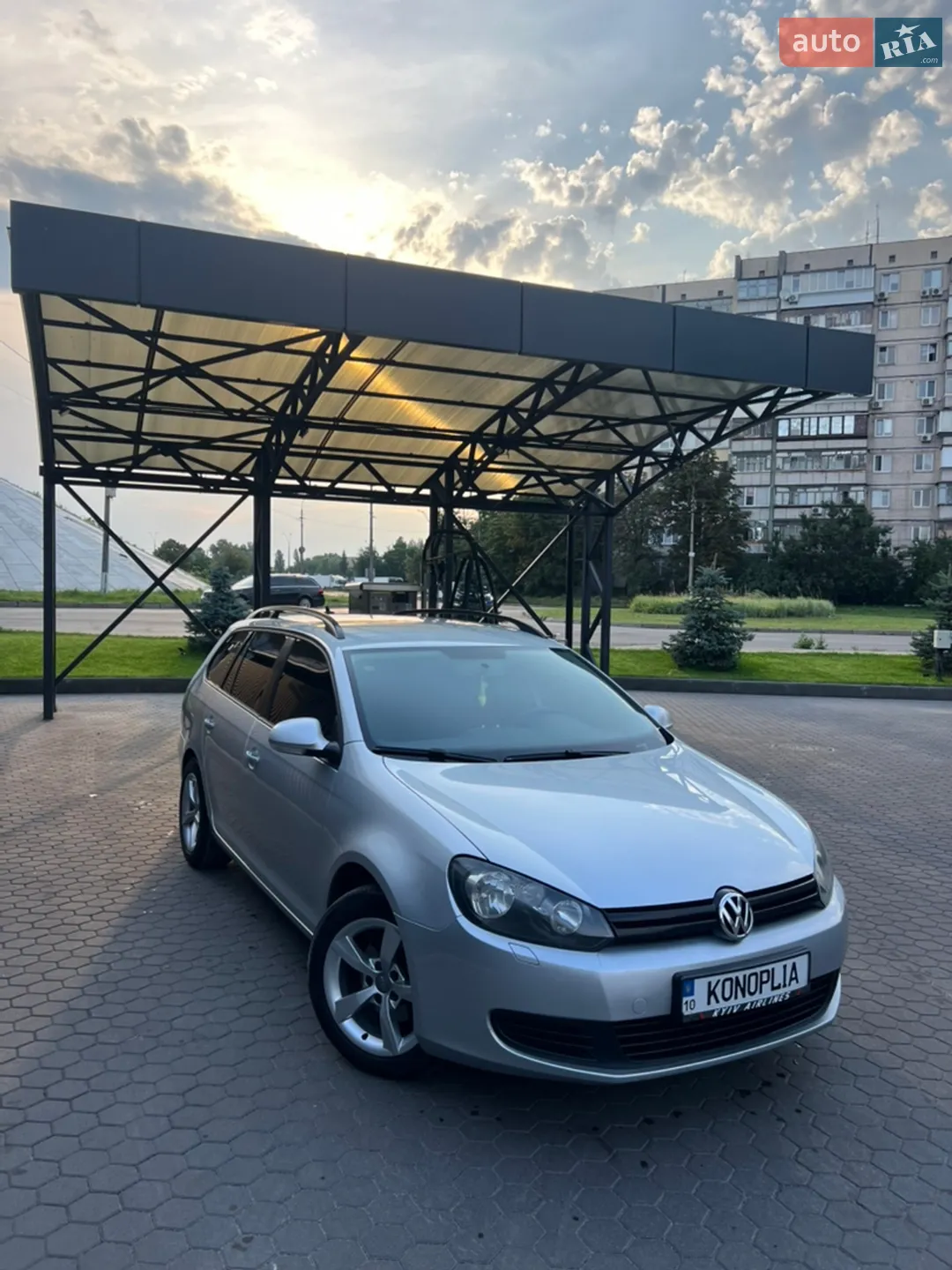 Volkswagen Golf, 2011