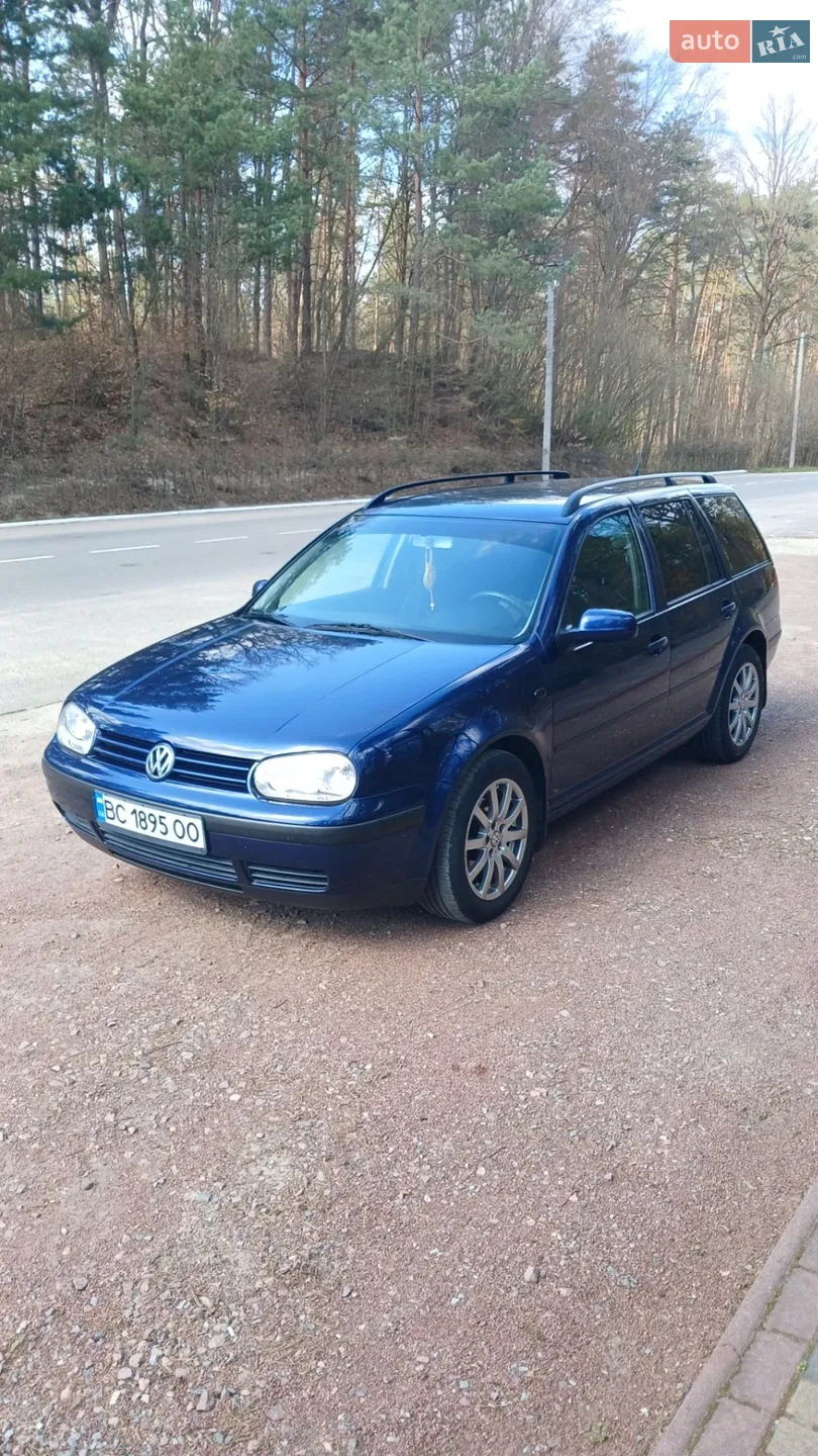Volkswagen Golf, 2001