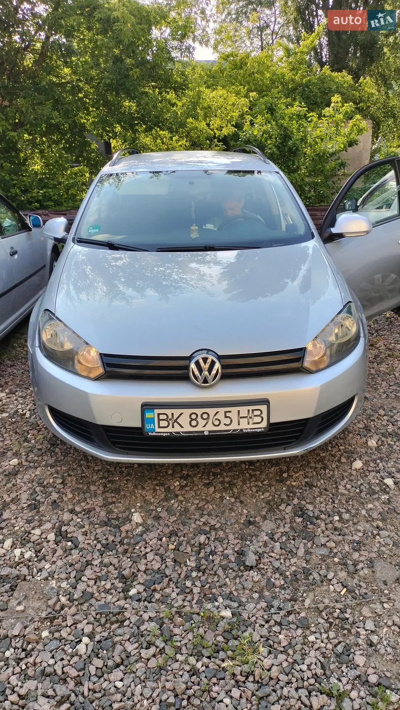 Volkswagen Golf, 2010