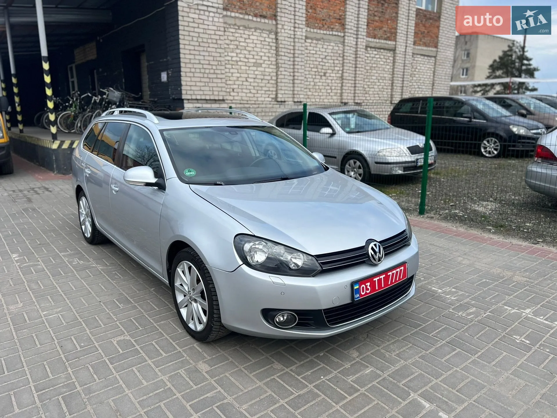 Volkswagen Golf, 2011