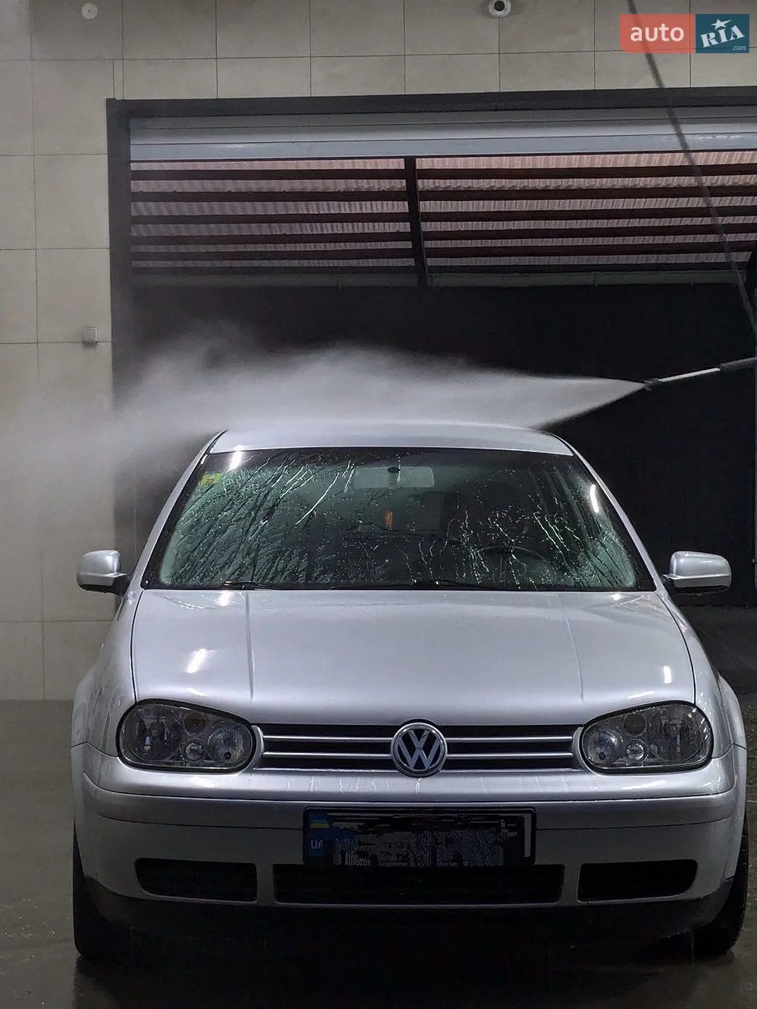 Volkswagen Golf, 2001