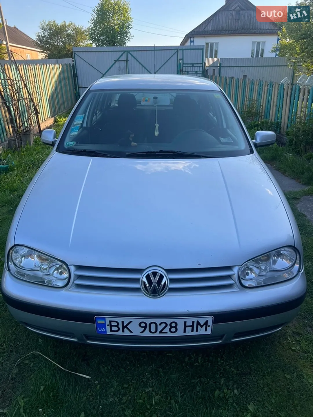 Volkswagen Golf, 2002