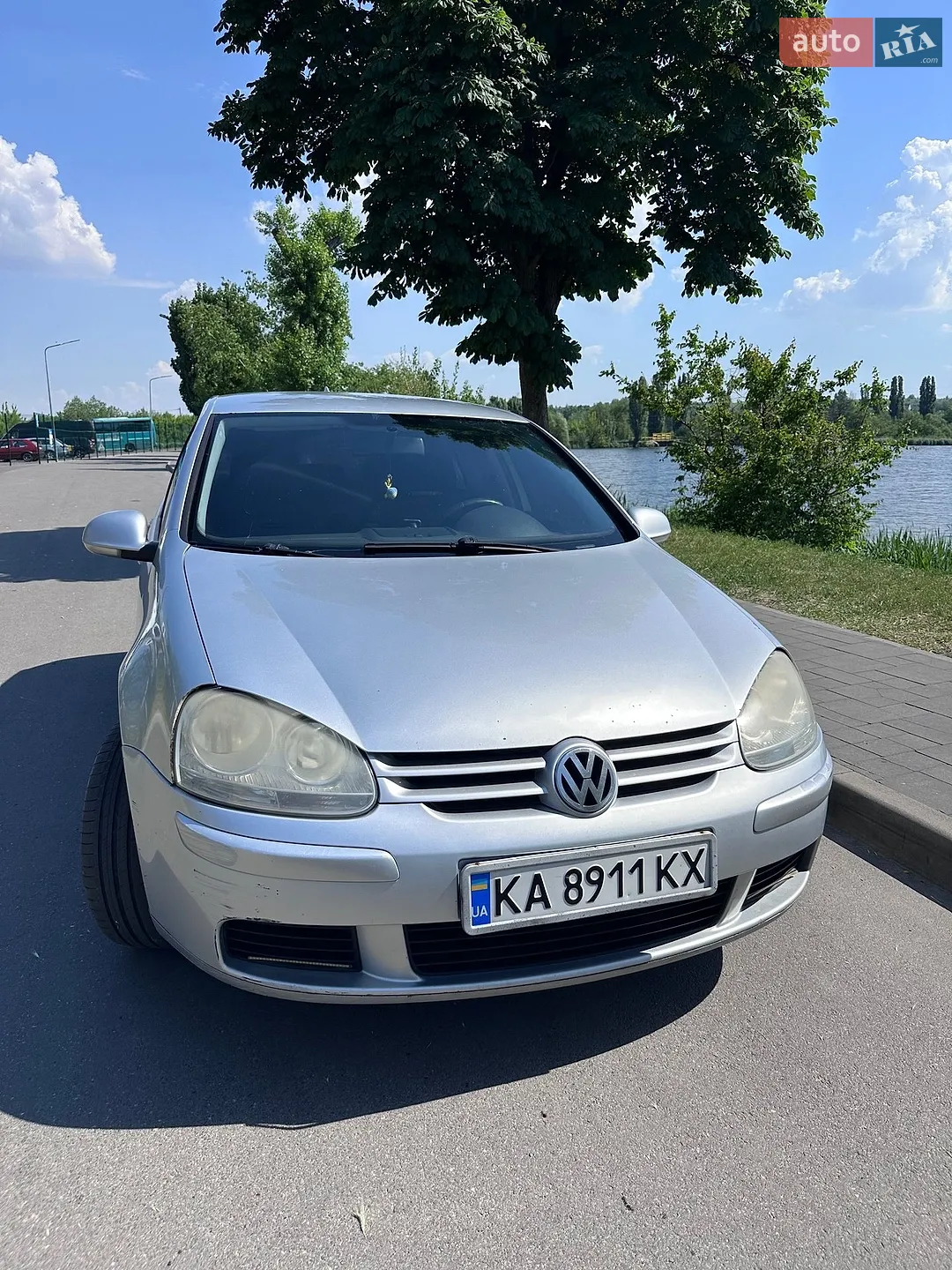 Volkswagen Golf, 2005