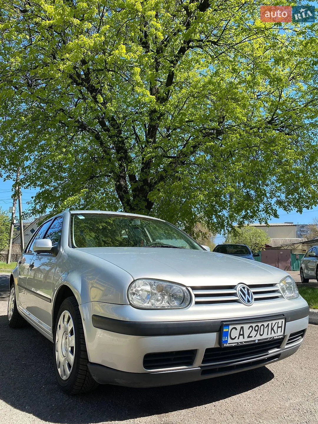 Volkswagen Golf, 1998