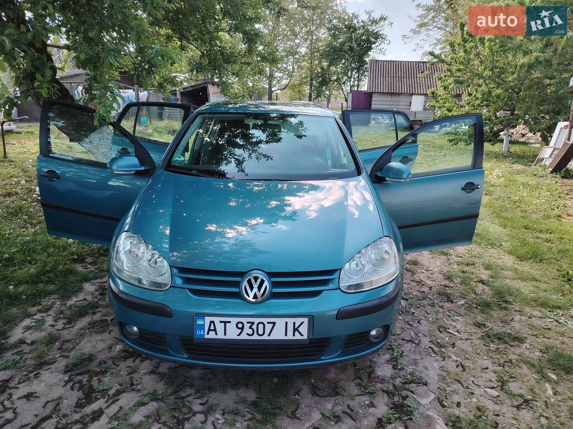 Volkswagen Golf, 2005