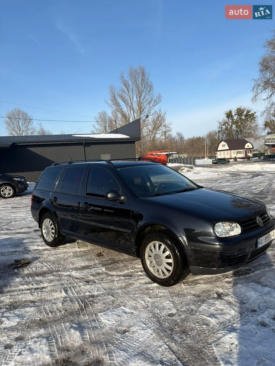 Volkswagen Golf, 2001