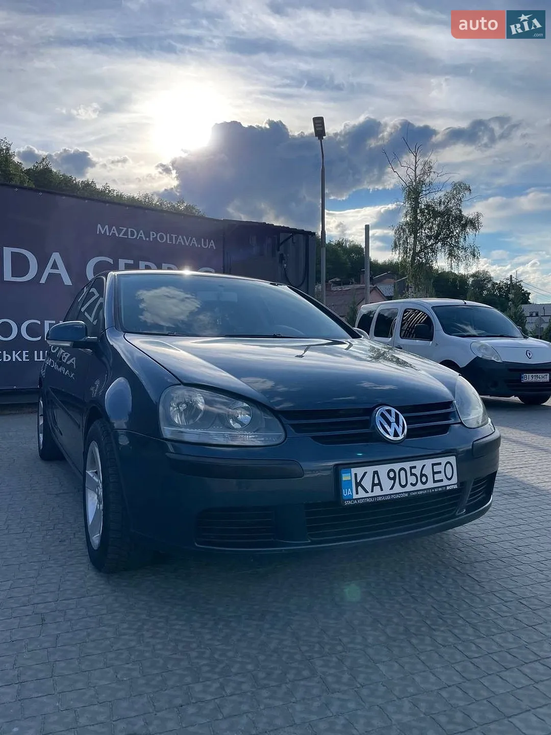Volkswagen Golf, 2004