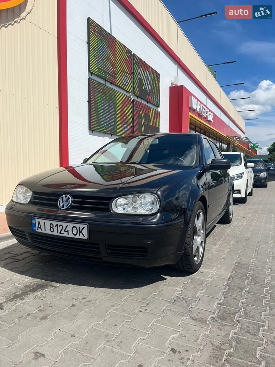 Volkswagen Golf, 2001