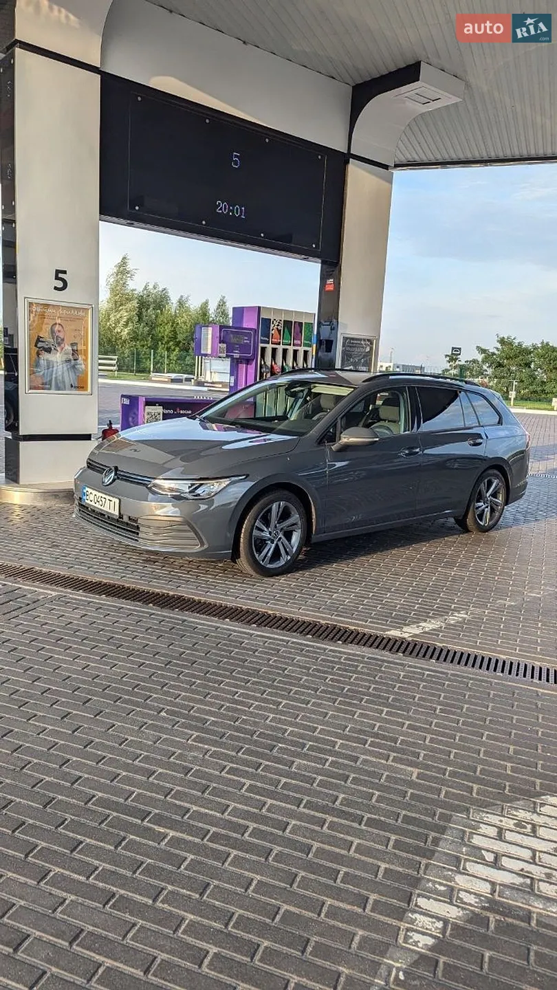 Volkswagen Golf, 2021
