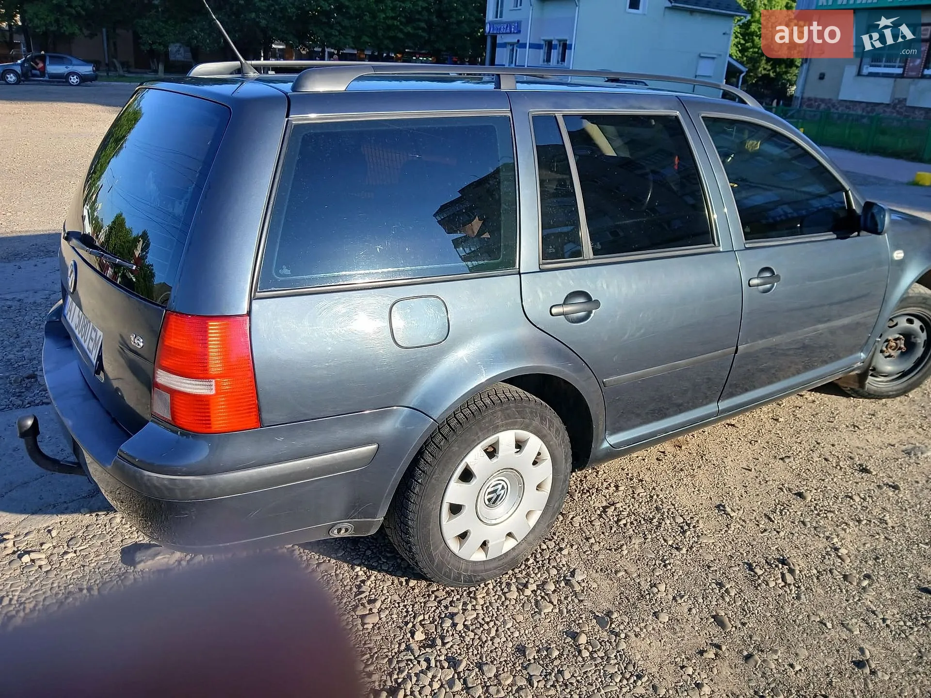 Volkswagen Golf, 2003
