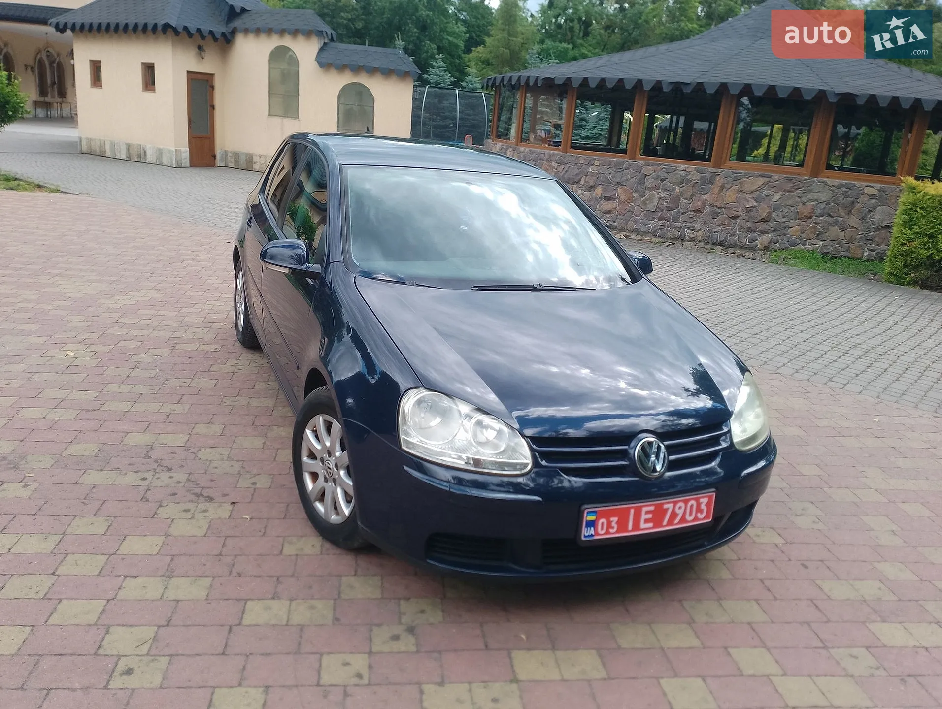 Volkswagen Golf, 2005
