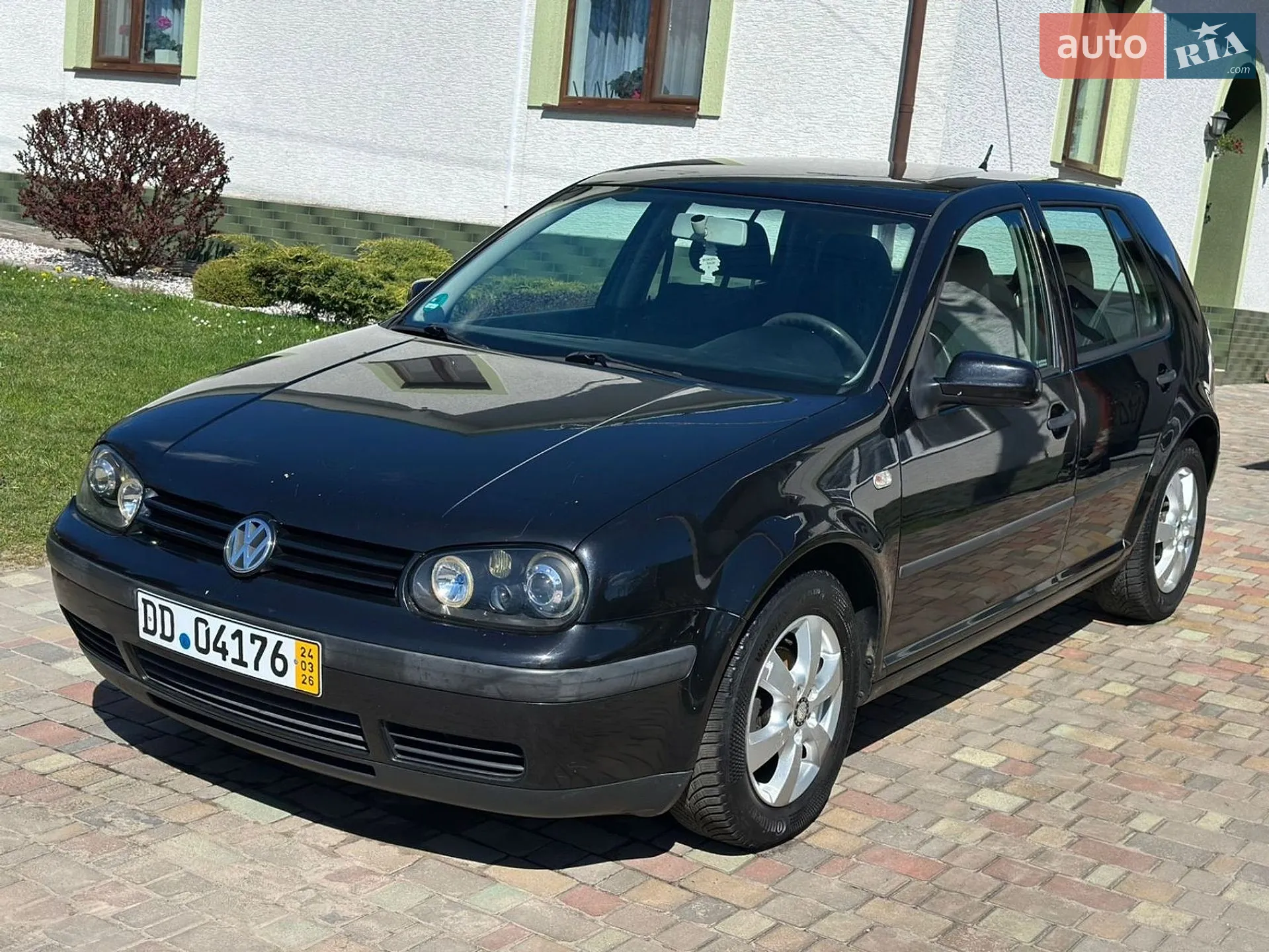 Volkswagen Golf, 2001
