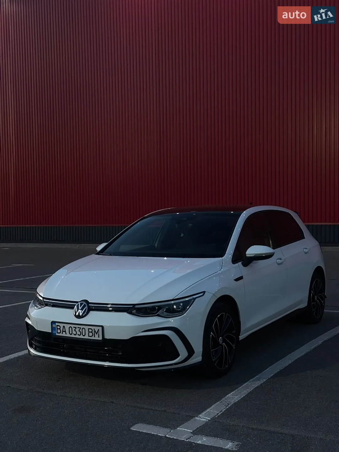 Volkswagen Golf, 2023