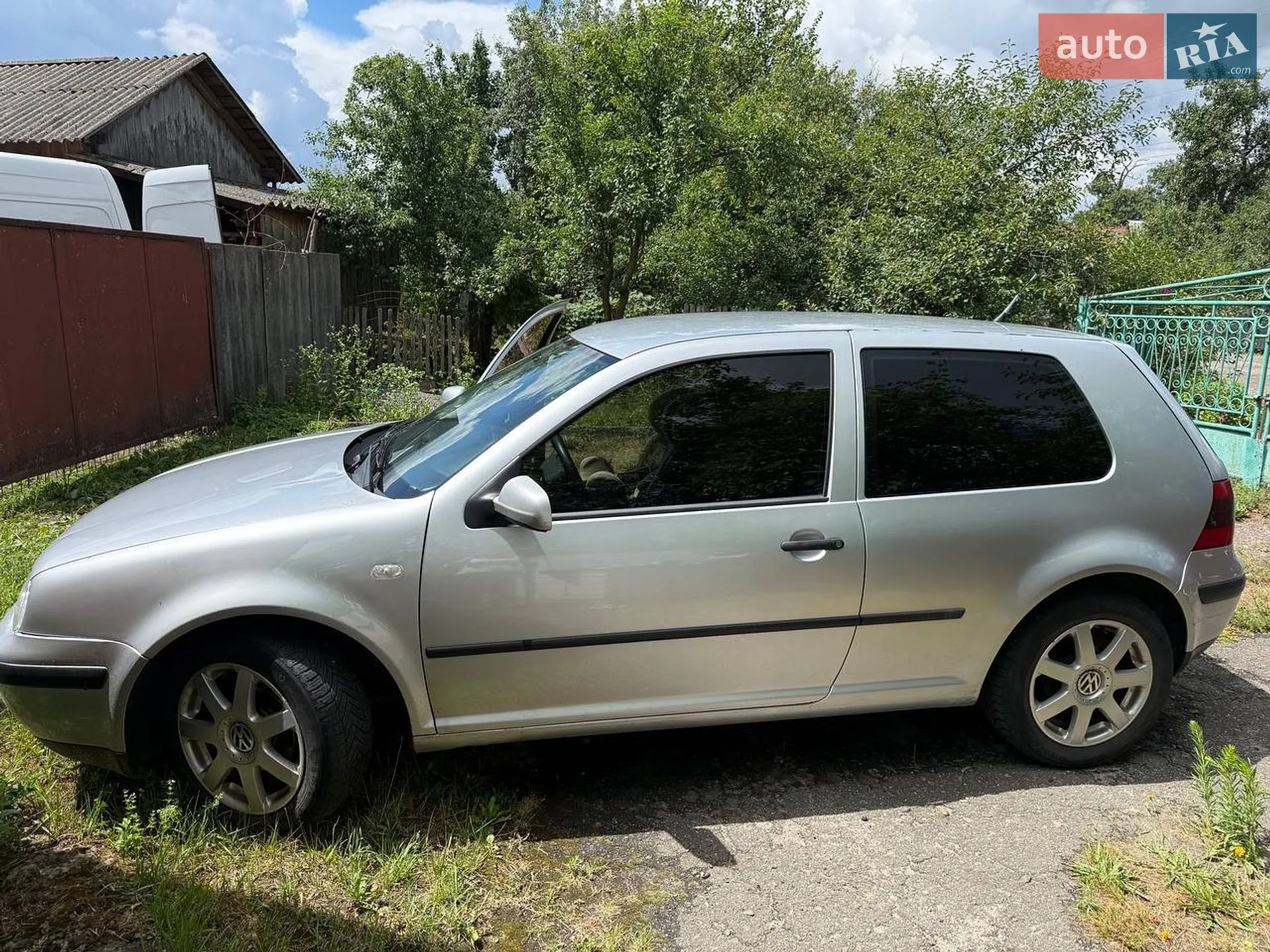 Volkswagen Golf, 2000