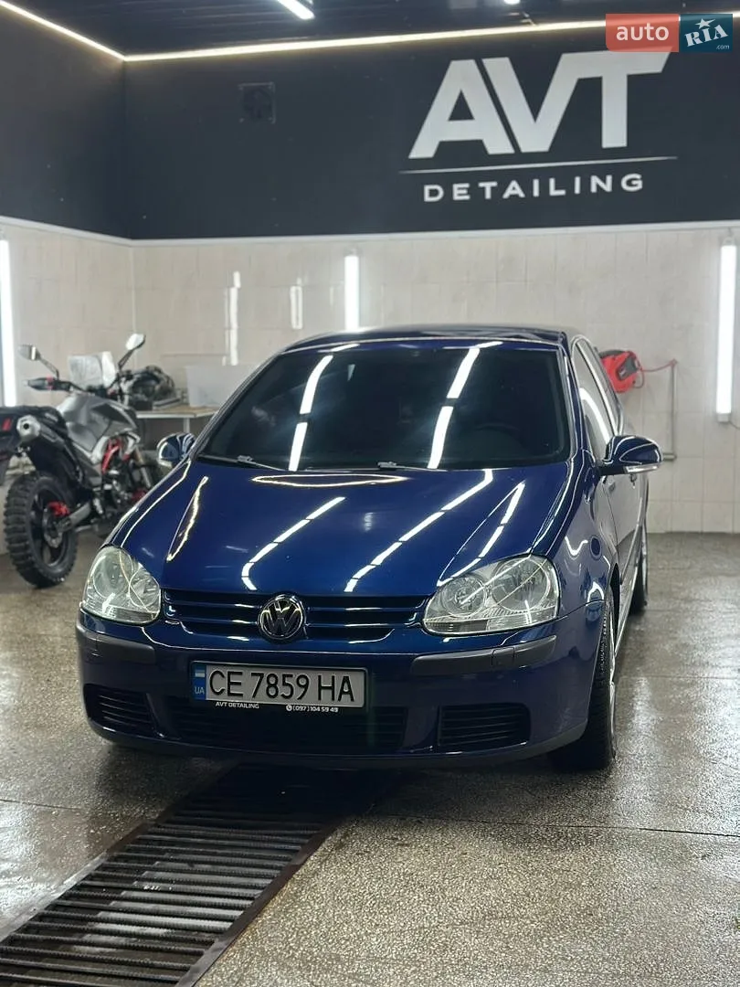 Volkswagen Golf, 2005