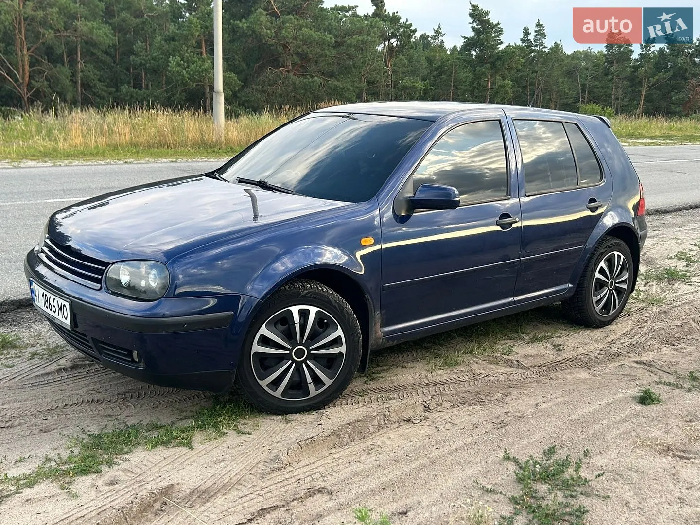 Volkswagen Golf, 1998