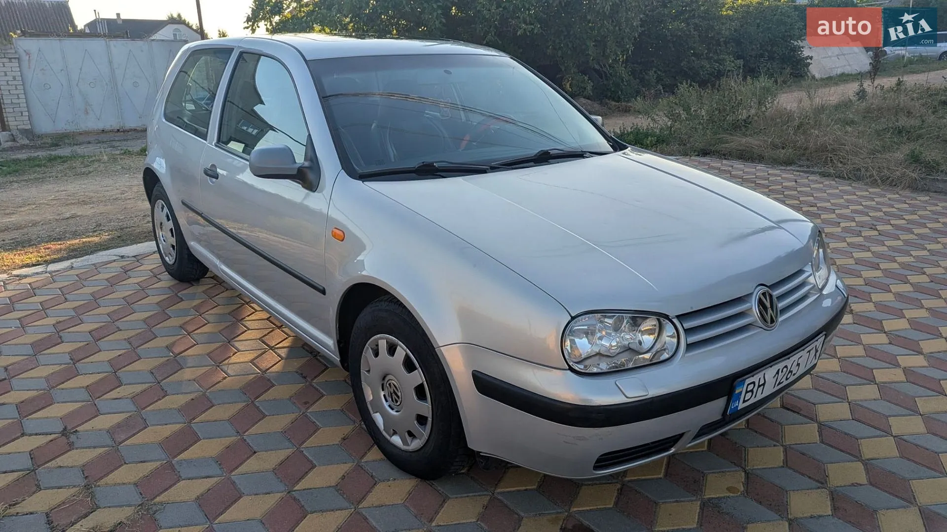 Volkswagen Golf, 1999