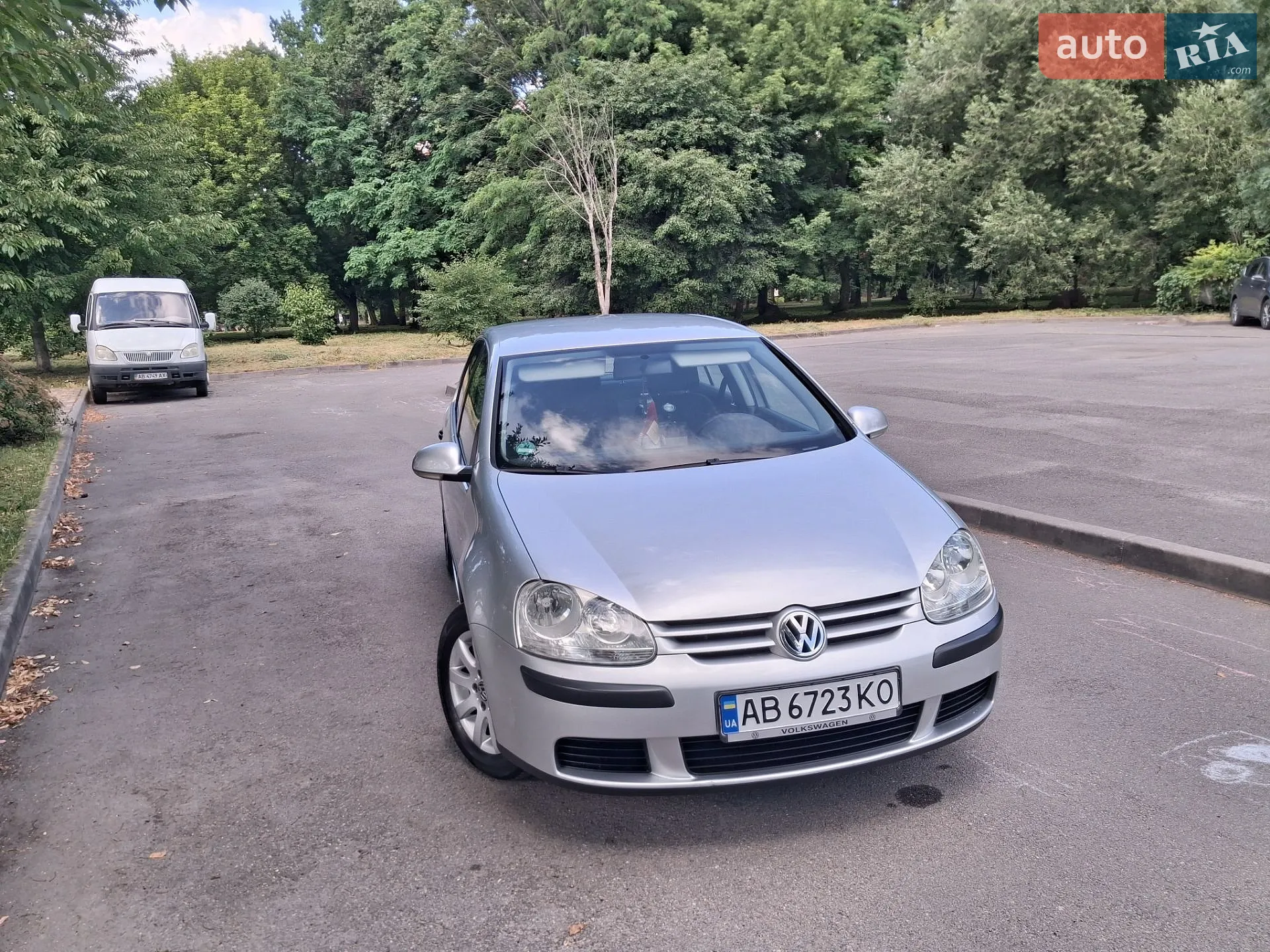 Volkswagen Golf, 2005
