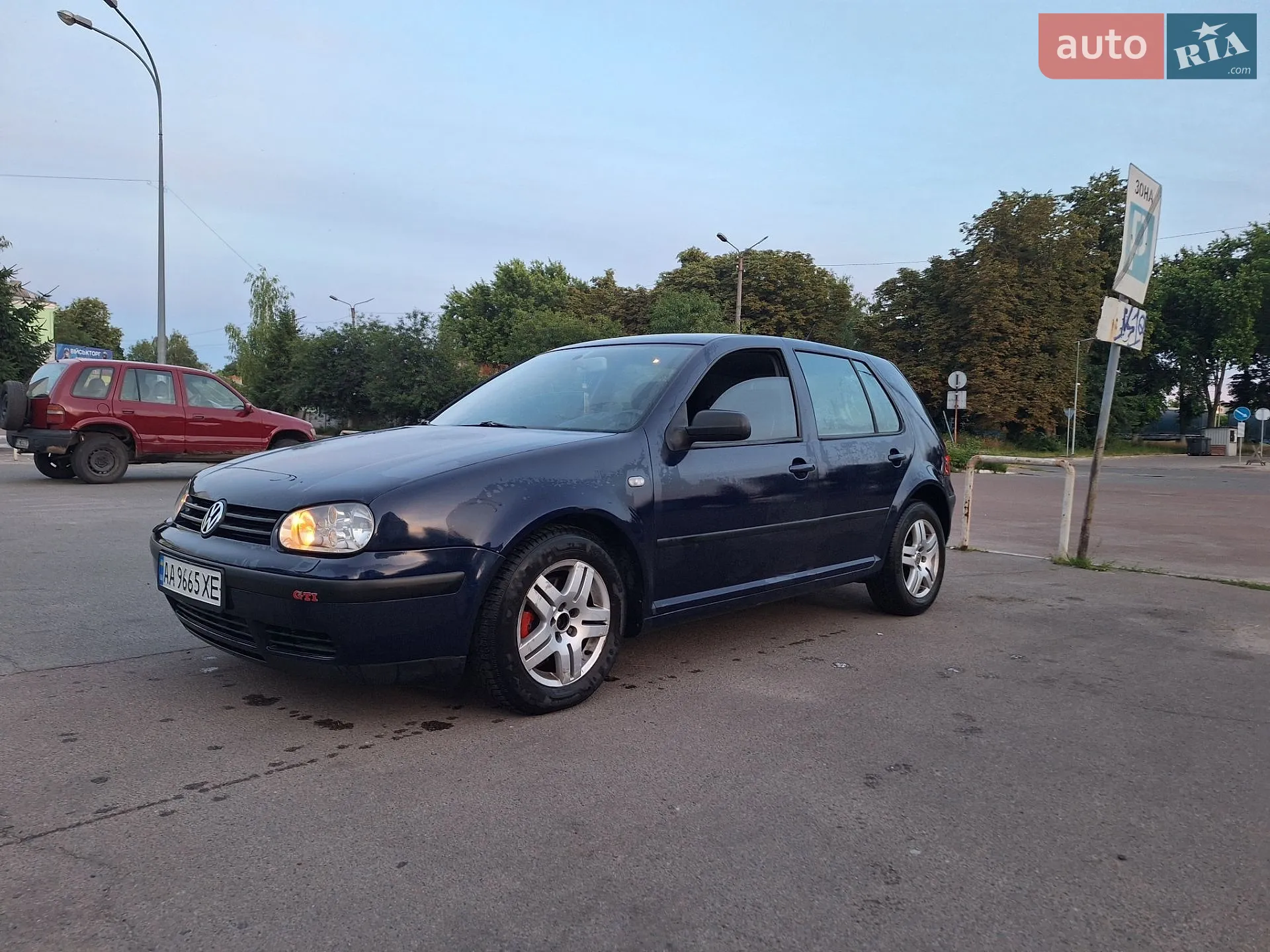Volkswagen Golf, 2002