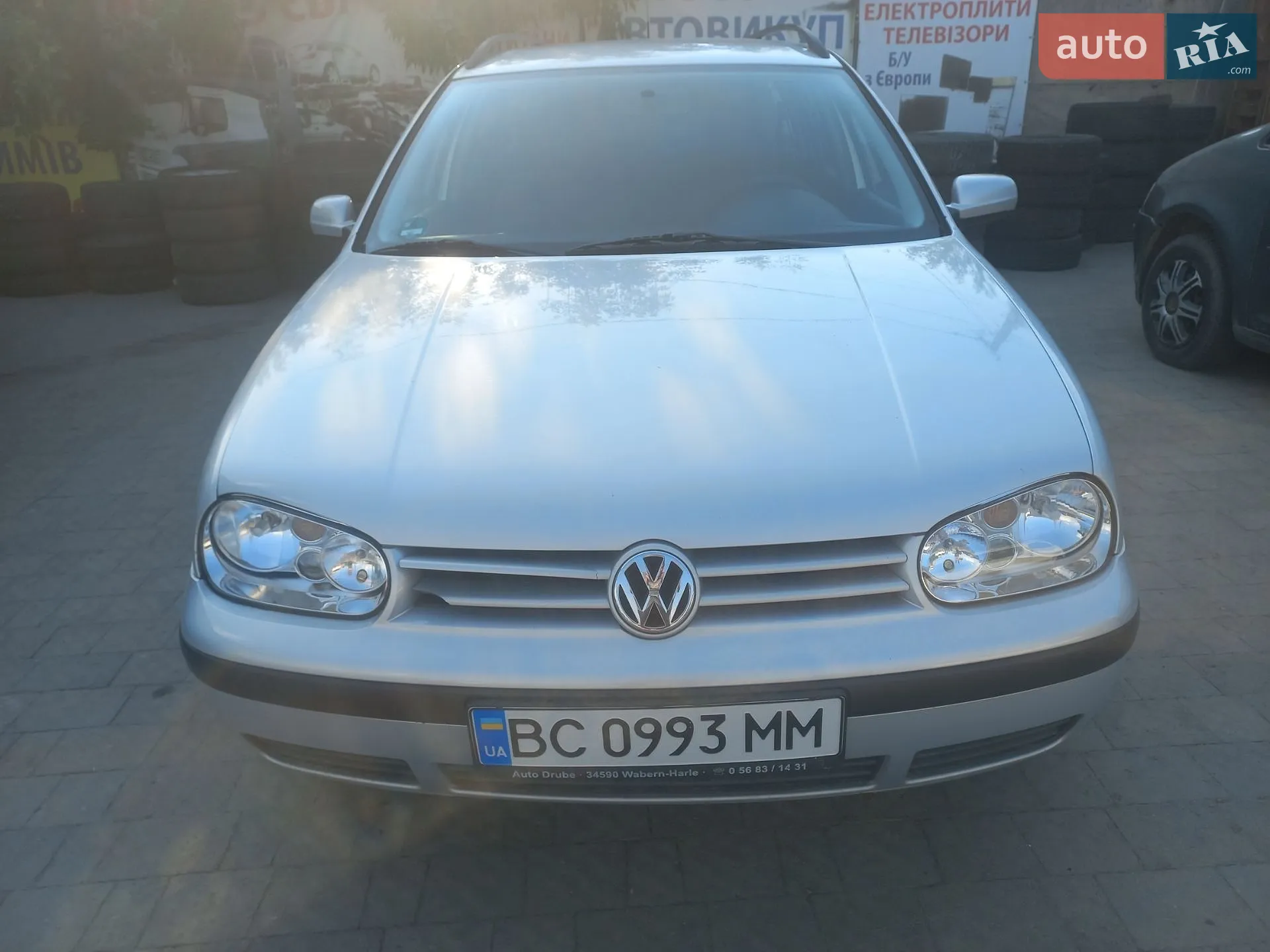 Volkswagen Golf, 1999