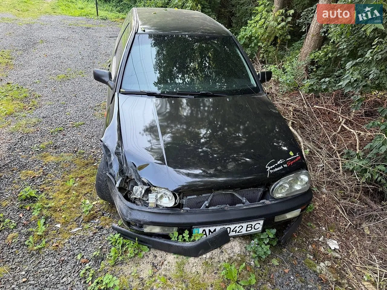 Volkswagen Golf, 1994