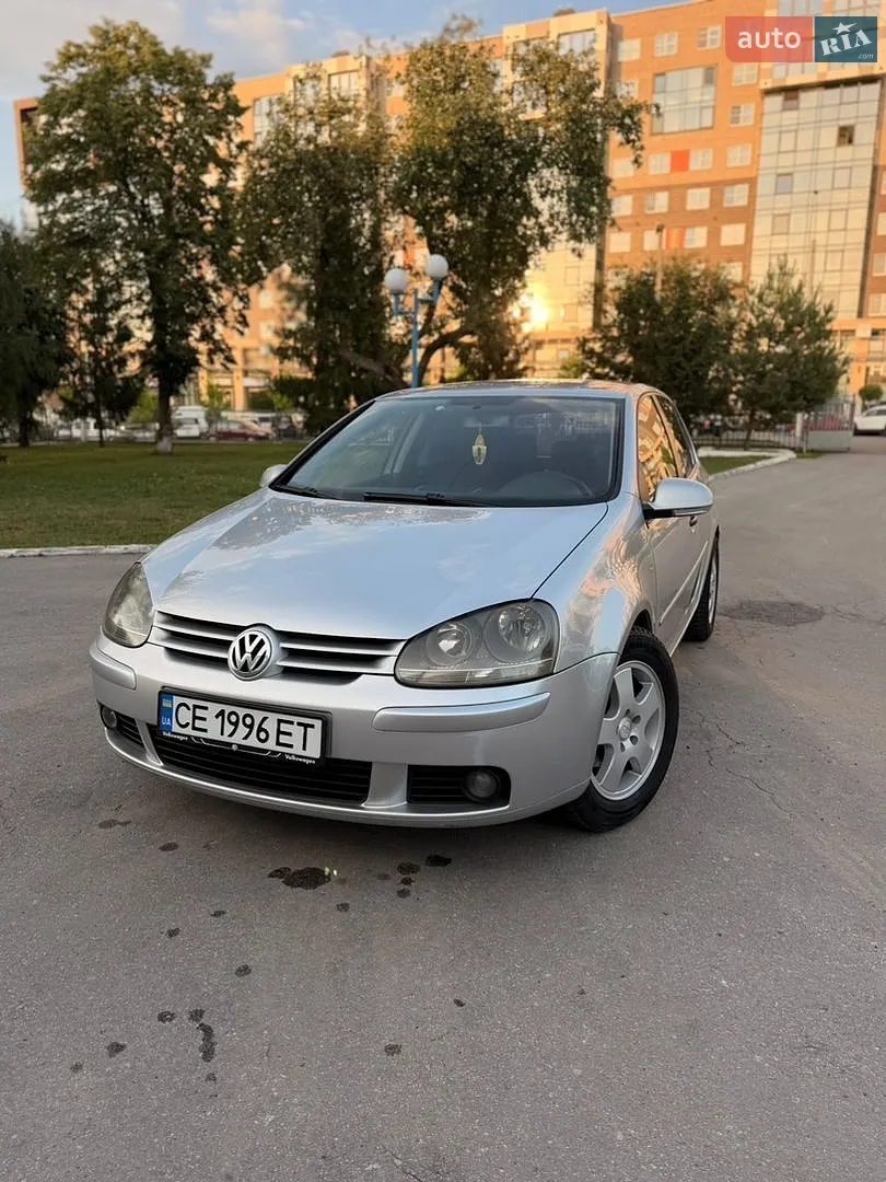 Volkswagen Golf, 2005